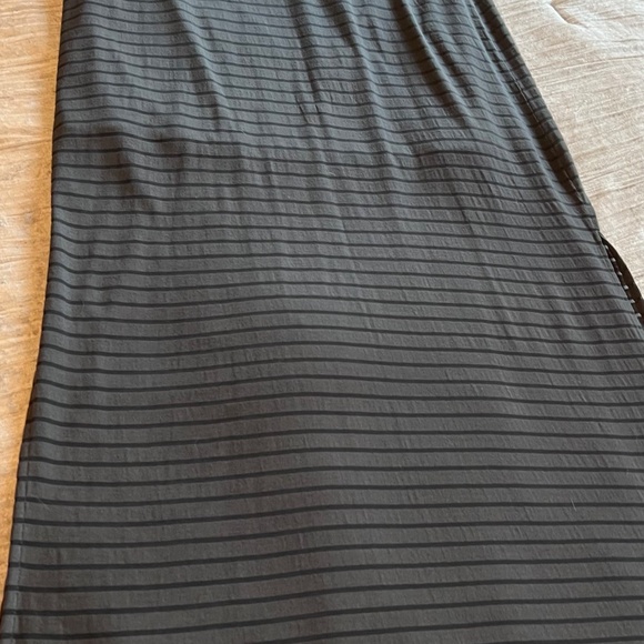 Apt 9, Charcoal, Women's size Medium, Ankle Length Skirt (NWT) - Picture 2 of 7